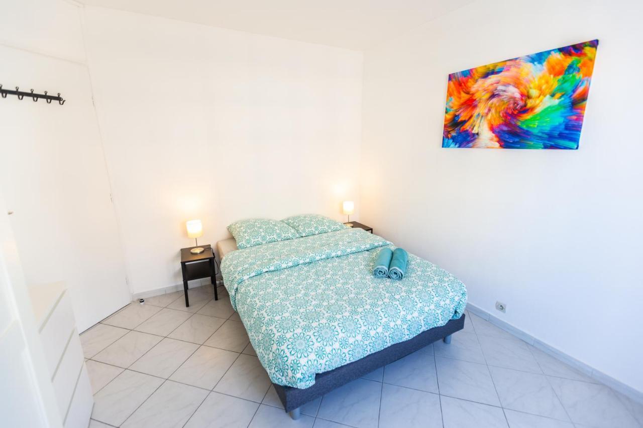 Superbe 100M2 - 2 Balcons - Proche Gare - Climatise Lejlighed Marseille Eksteriør billede